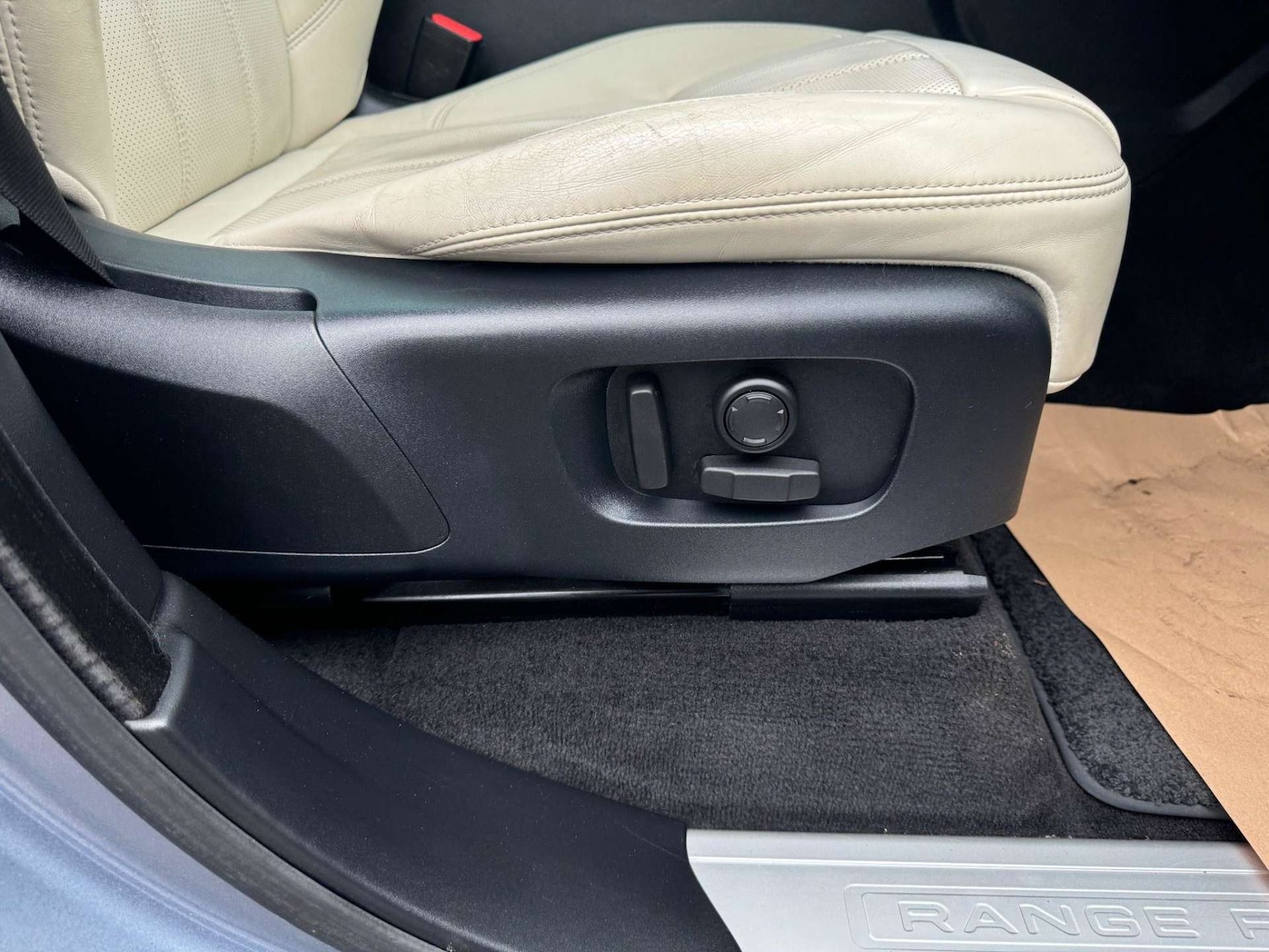 Used Land Rover Range Rover Sport 2018 for sale - 76934119: Photo 46