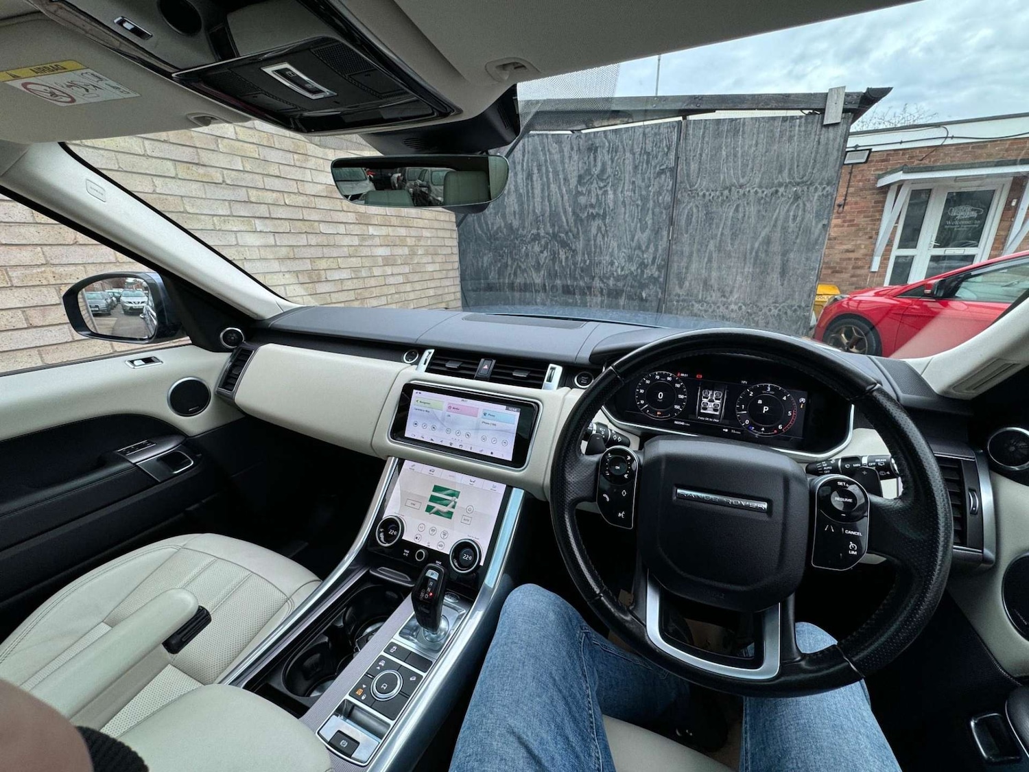 Used Land Rover Range Rover Sport 2018 for sale - 76934119: Photo 47