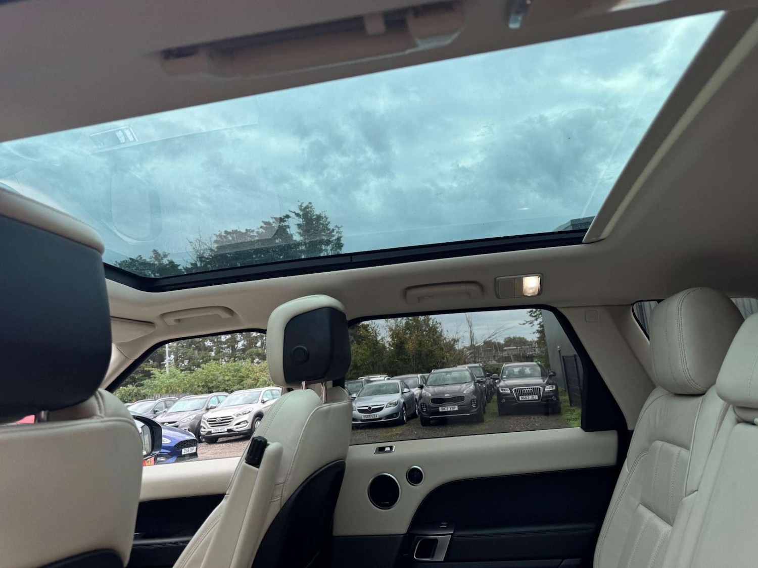 Used Land Rover Range Rover Sport 2018 for sale - 76934119: Photo 84