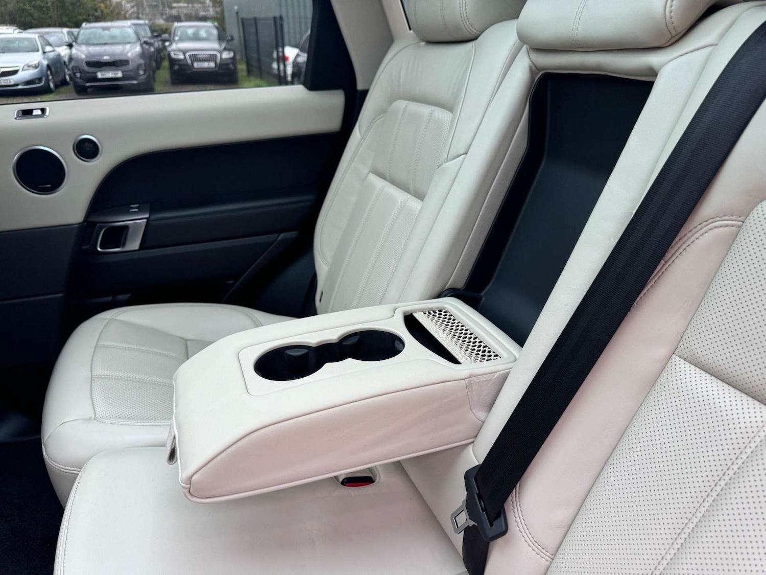 Used Land Rover Range Rover Sport 2018 for sale - 76934119: Photo 86