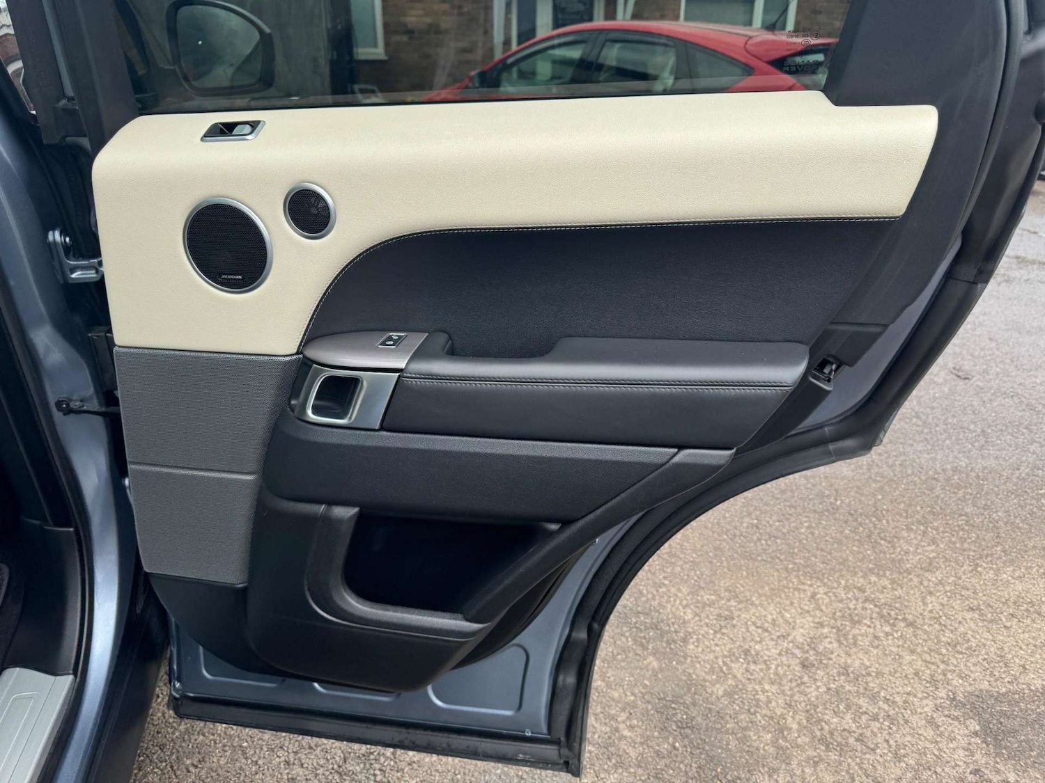 Used Land Rover Range Rover Sport 2018 for sale - 76934119: Photo 88