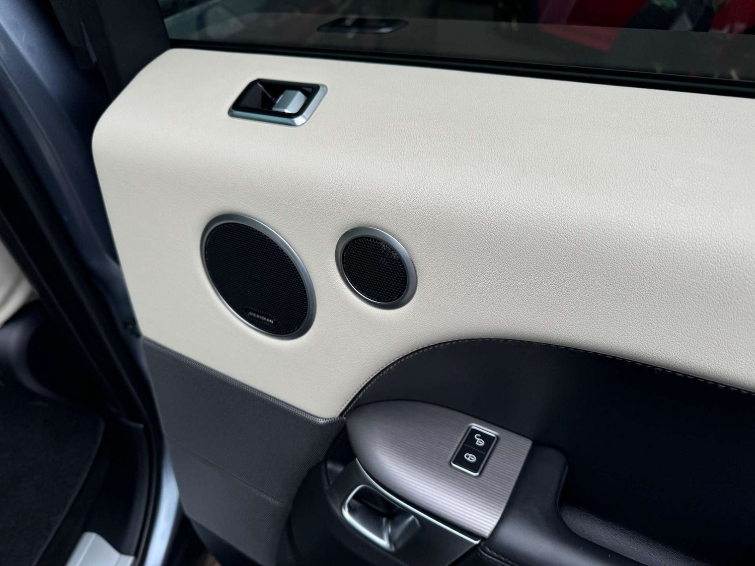 Used Land Rover Range Rover Sport 2018 for sale - 76934119: Photo 89