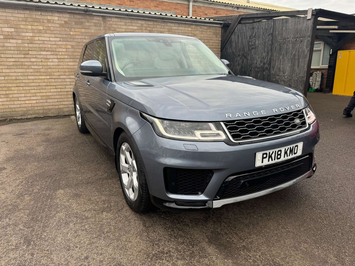 Used Land Rover Range Rover Sport 2018 for sale - 76934119: Photo 9