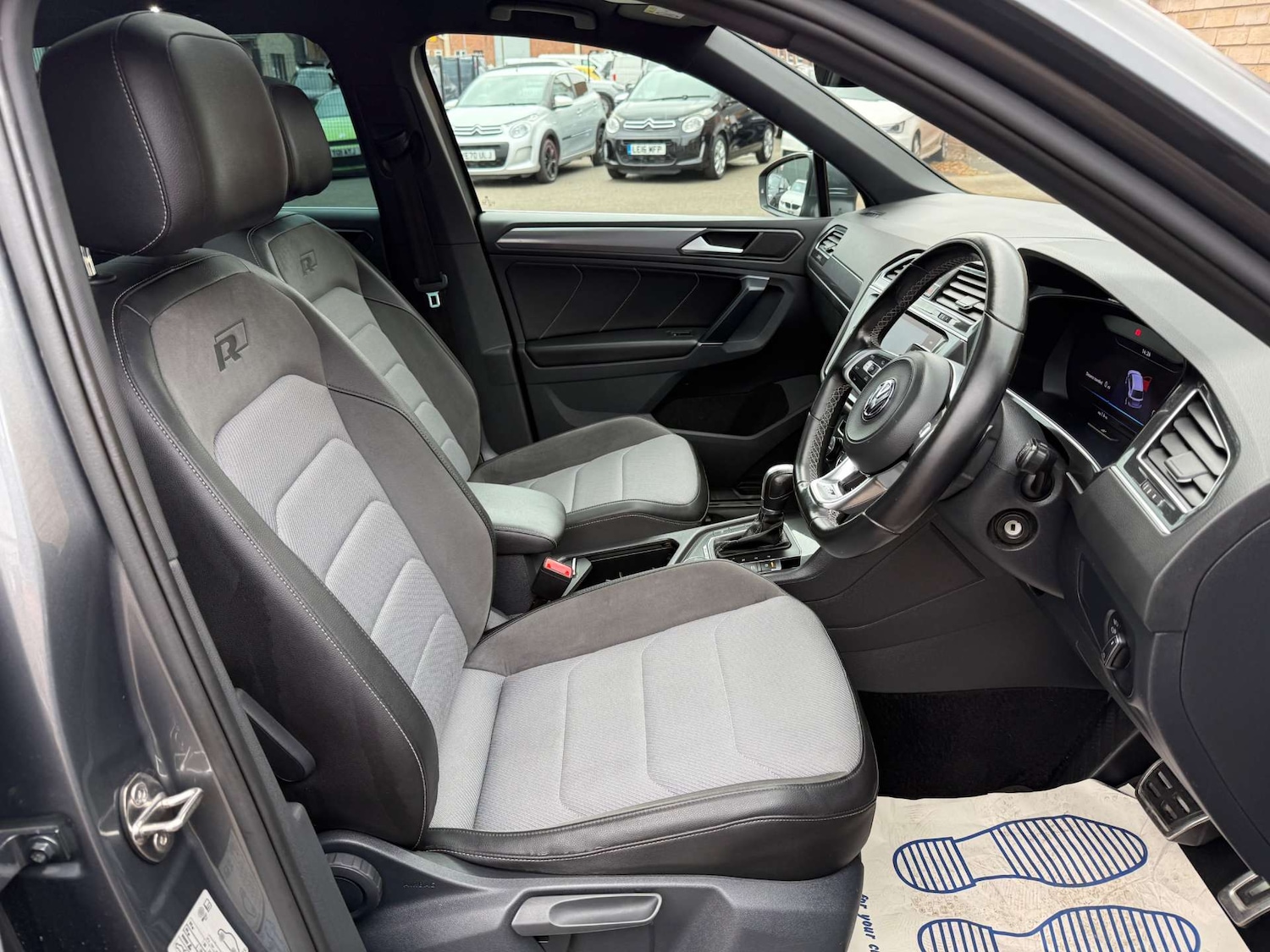 Used Volkswagen Tiguan 2017 for sale - 76255884: Photo 10