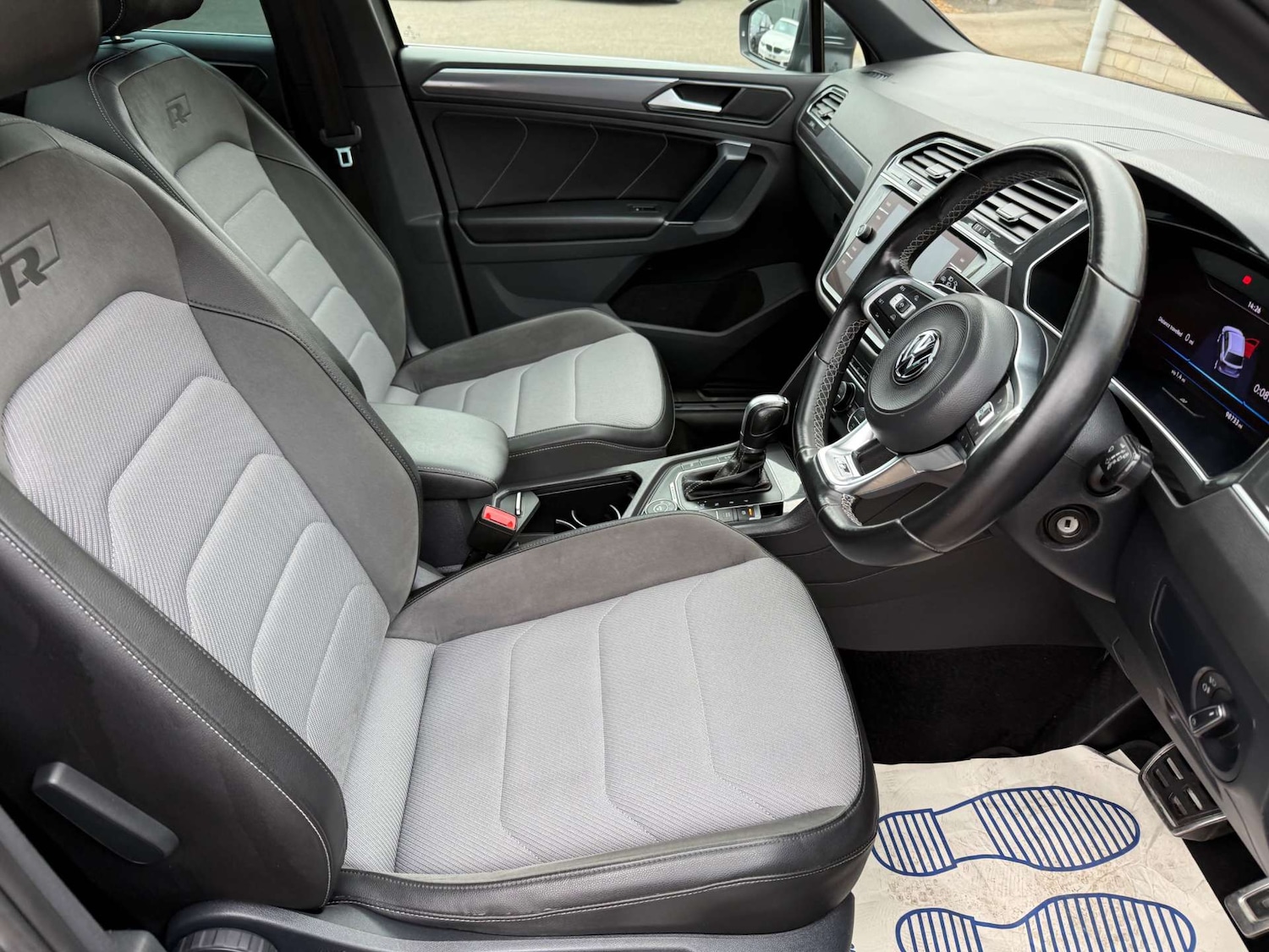 Used Volkswagen Tiguan 2017 for sale - 76255884: Photo 11