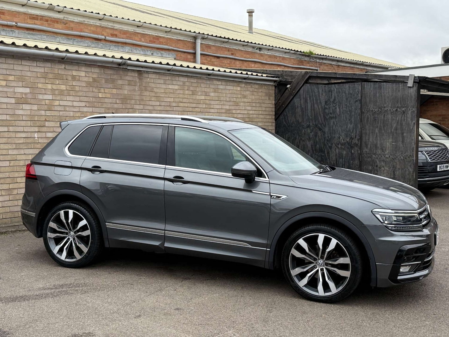 Used Volkswagen Tiguan 2017 for sale - 76255884: Photo 18