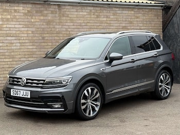 2017 - 2.0 Tiguan R-Line TDI BlueMotion Technology 4Motion Semi-Auto 4WD 5dr