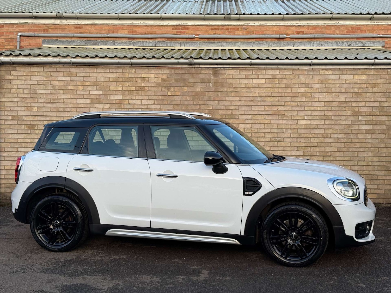 Used MINI Countryman 2017 for sale - 77022449: Photo 23