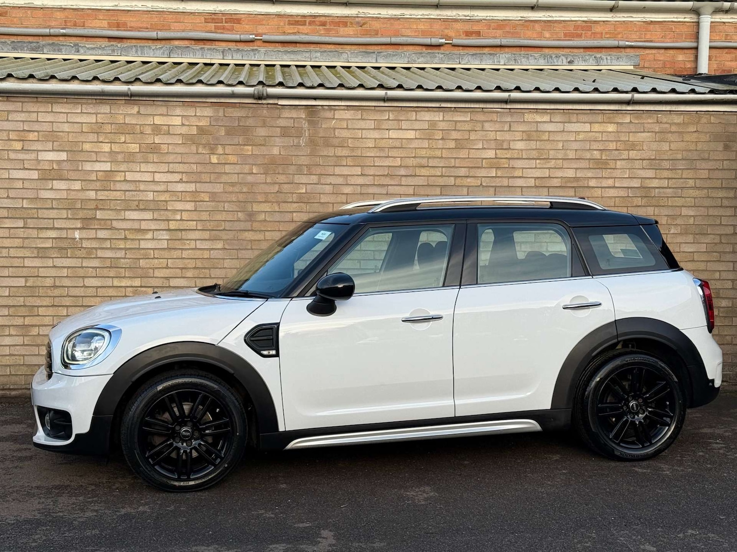 Used MINI Countryman 2017 for sale - 77022449: Photo 25