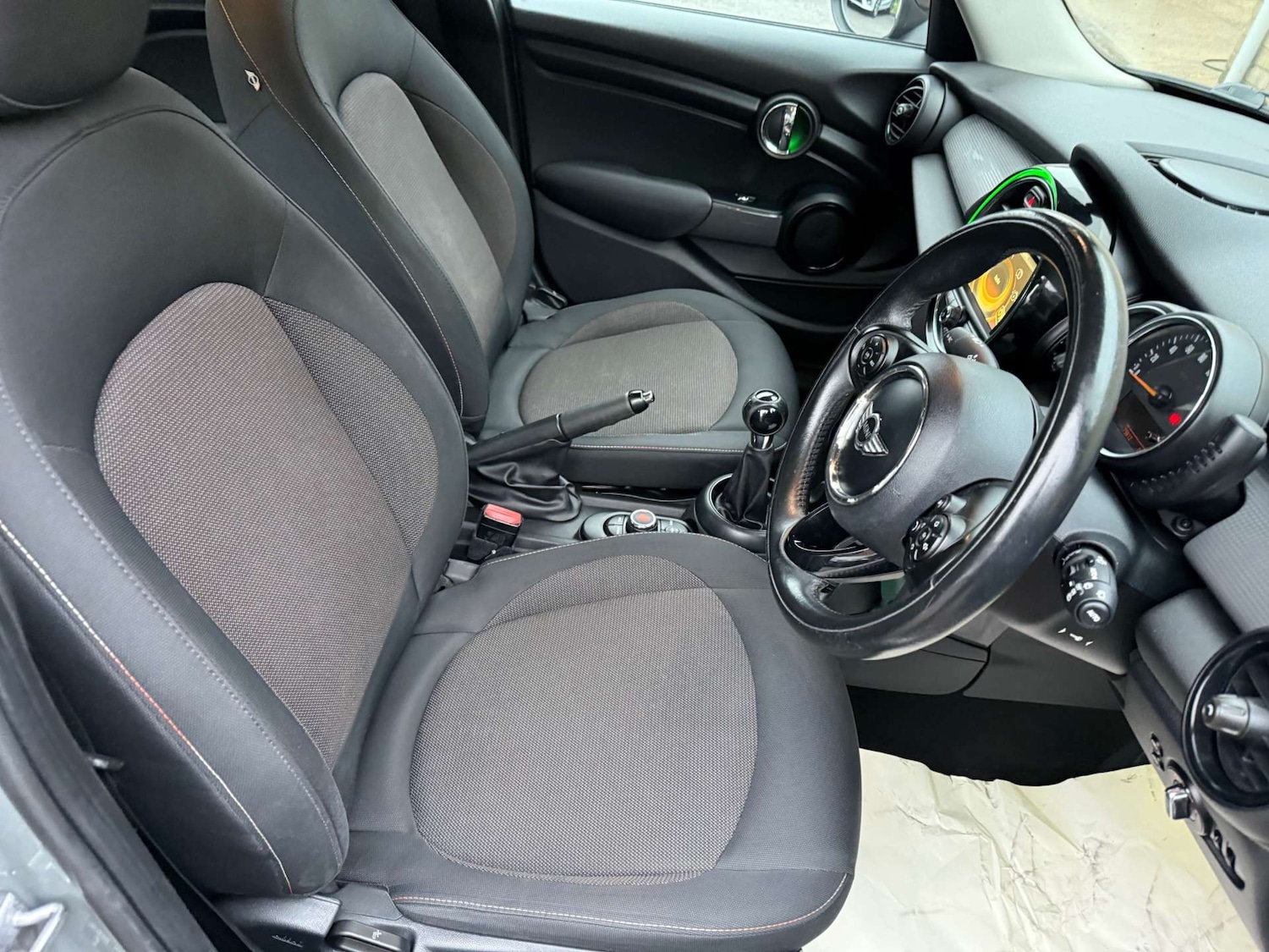 Used MINI Hatch 2015 for sale - 76921254: Photo 15