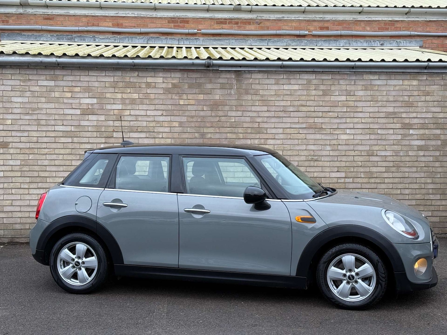 Used MINI Hatch 2015 for sale - 76921254: Photo 18