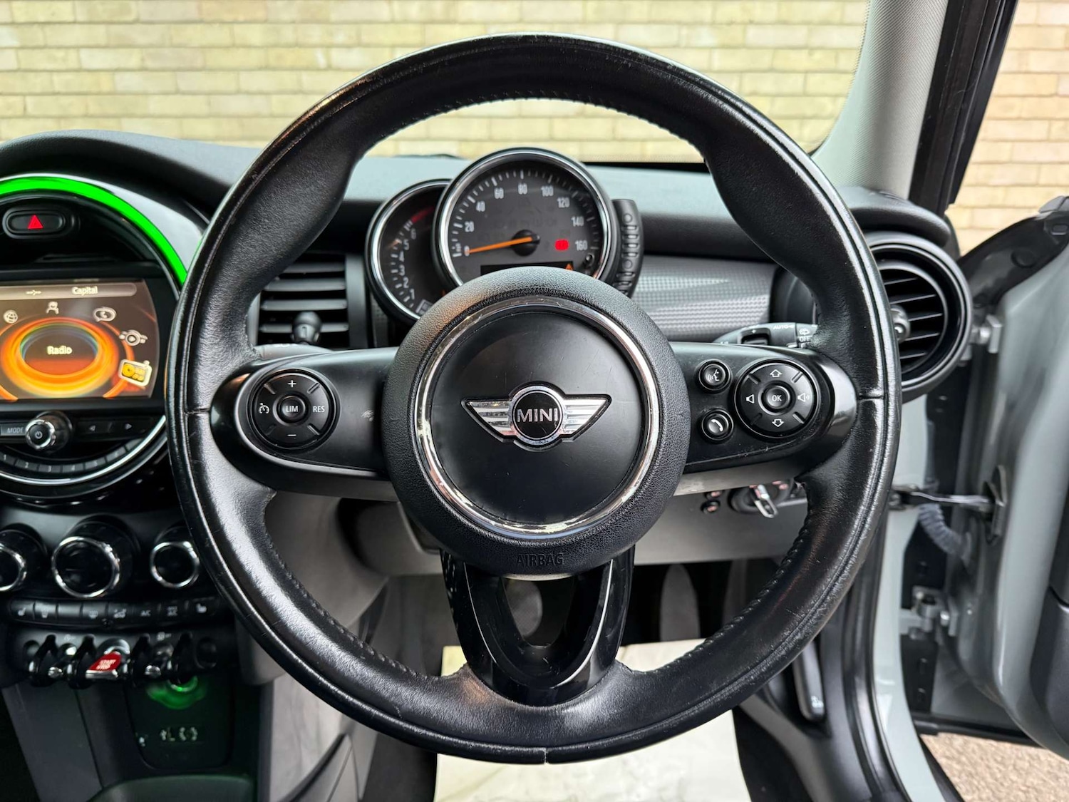 Used MINI Hatch 2015 for sale - 76921254: Photo 40