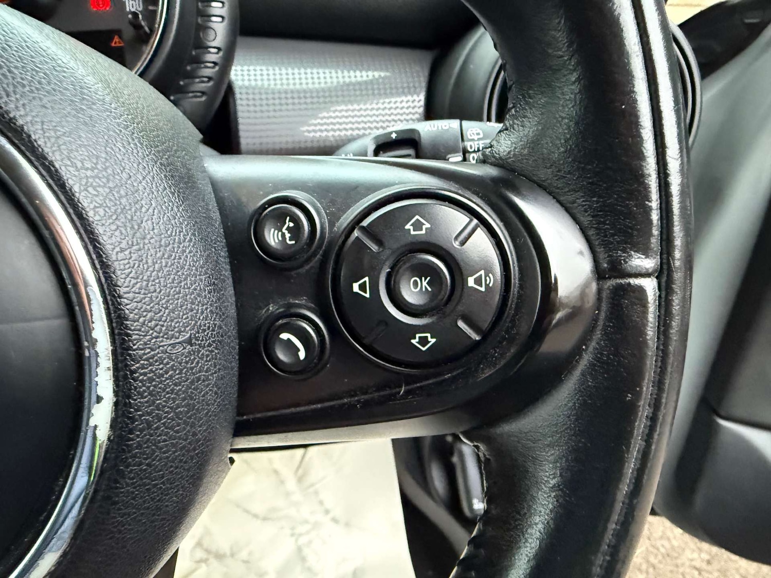 Used MINI Hatch 2015 for sale - 76921254: Photo 42