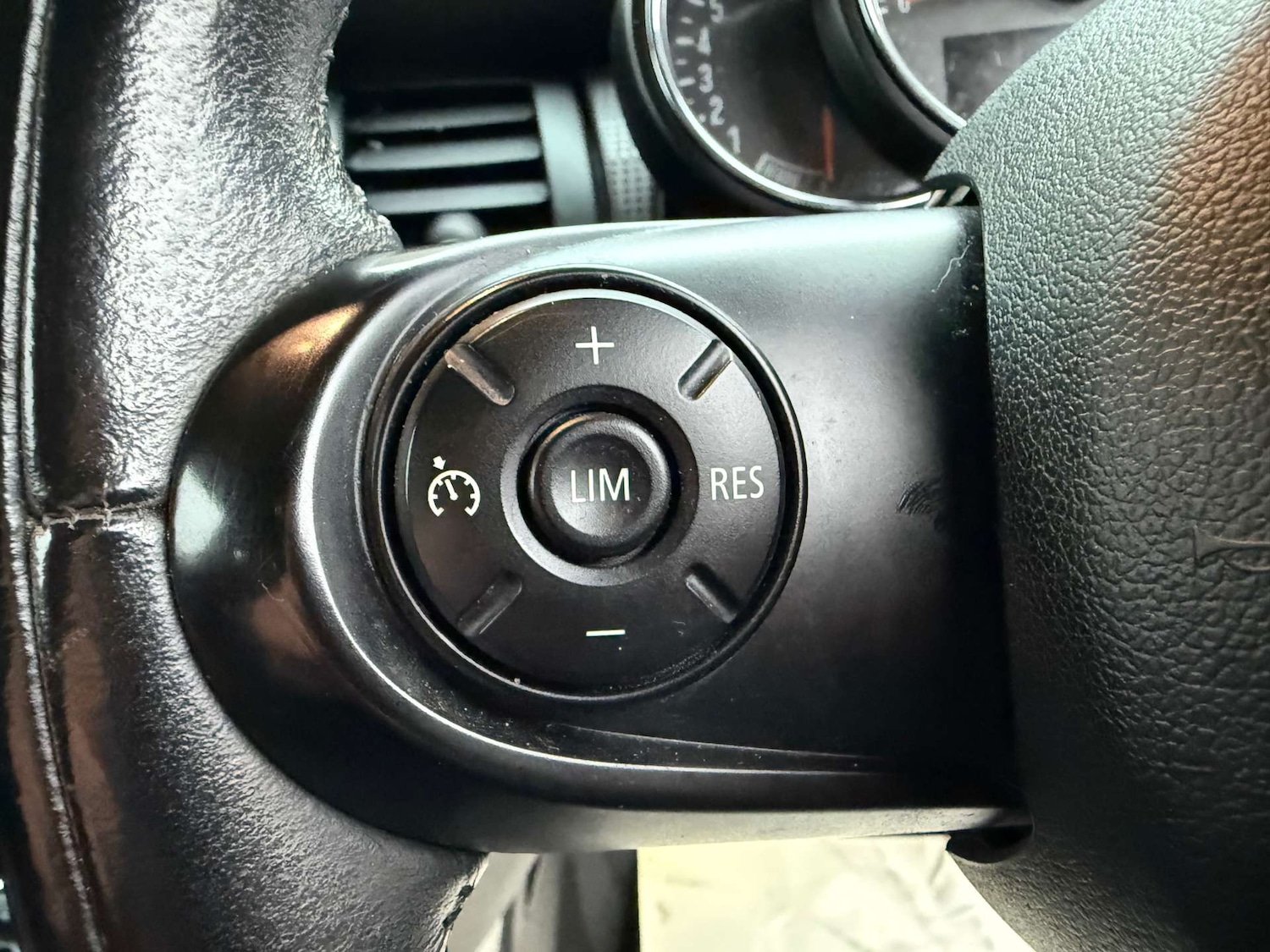 Used MINI Hatch 2015 for sale - 76921254: Photo 43