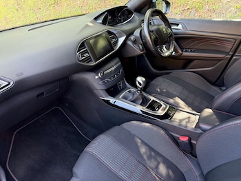 Used Peugeot 308 2016 for sale - 78932787: Photo