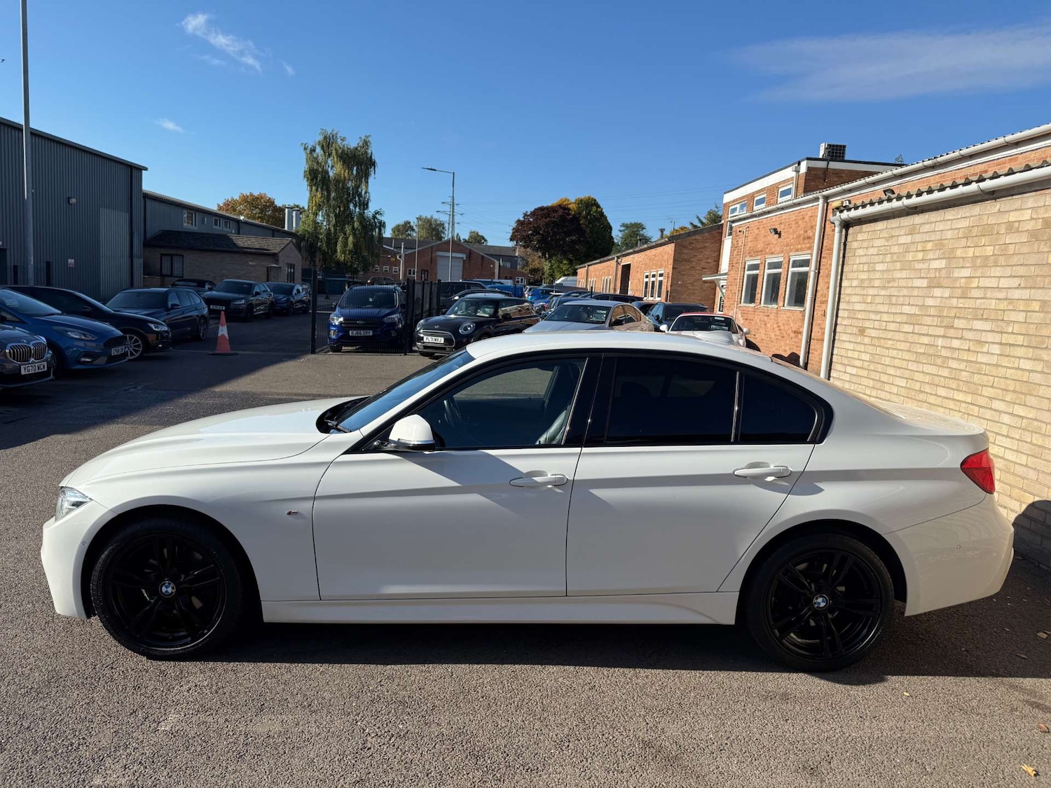 Used BMW 3 Series 2018 for sale - 76181539: Photo 24