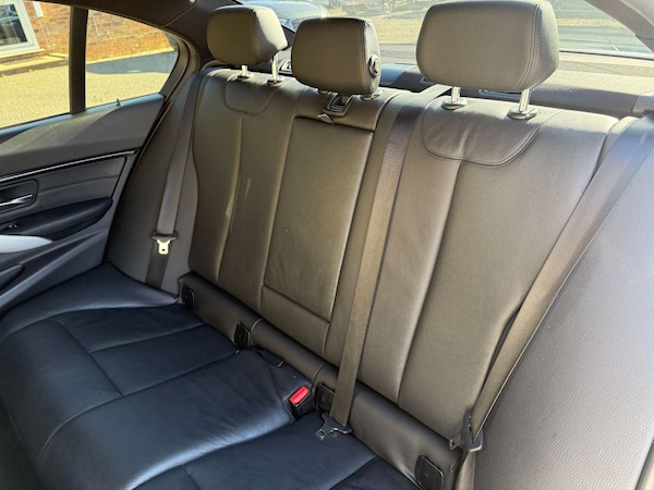 Used BMW 3 Series 2018 for sale - 76181539: Photo 32