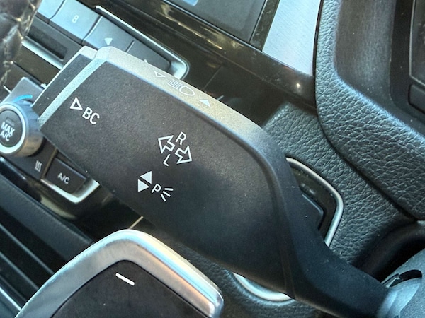 Used BMW 3 Series 2018 for sale - 76181539: Photo 48