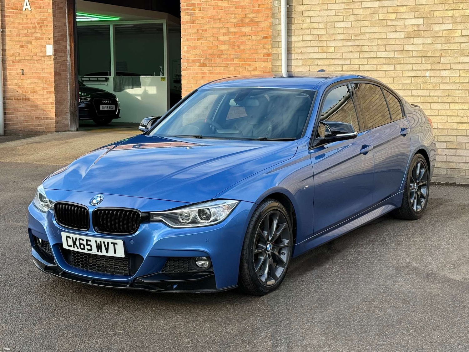 Used BMW 3 Series 2015 for sale - 77061761: Photo 35