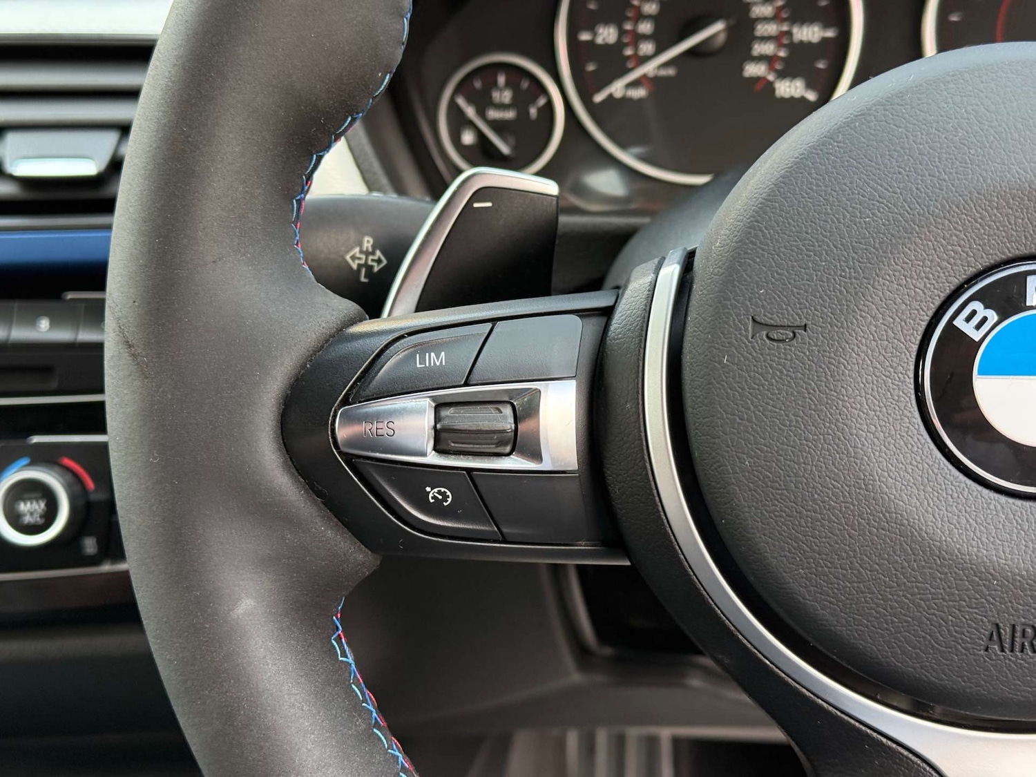 Used BMW 3 Series 2015 for sale - 77061761: Photo 49