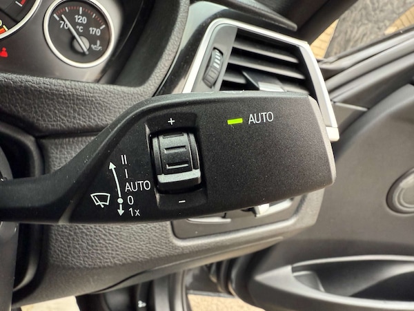 Used BMW 3 Series 2018 for sale - 76255894: Photo 50