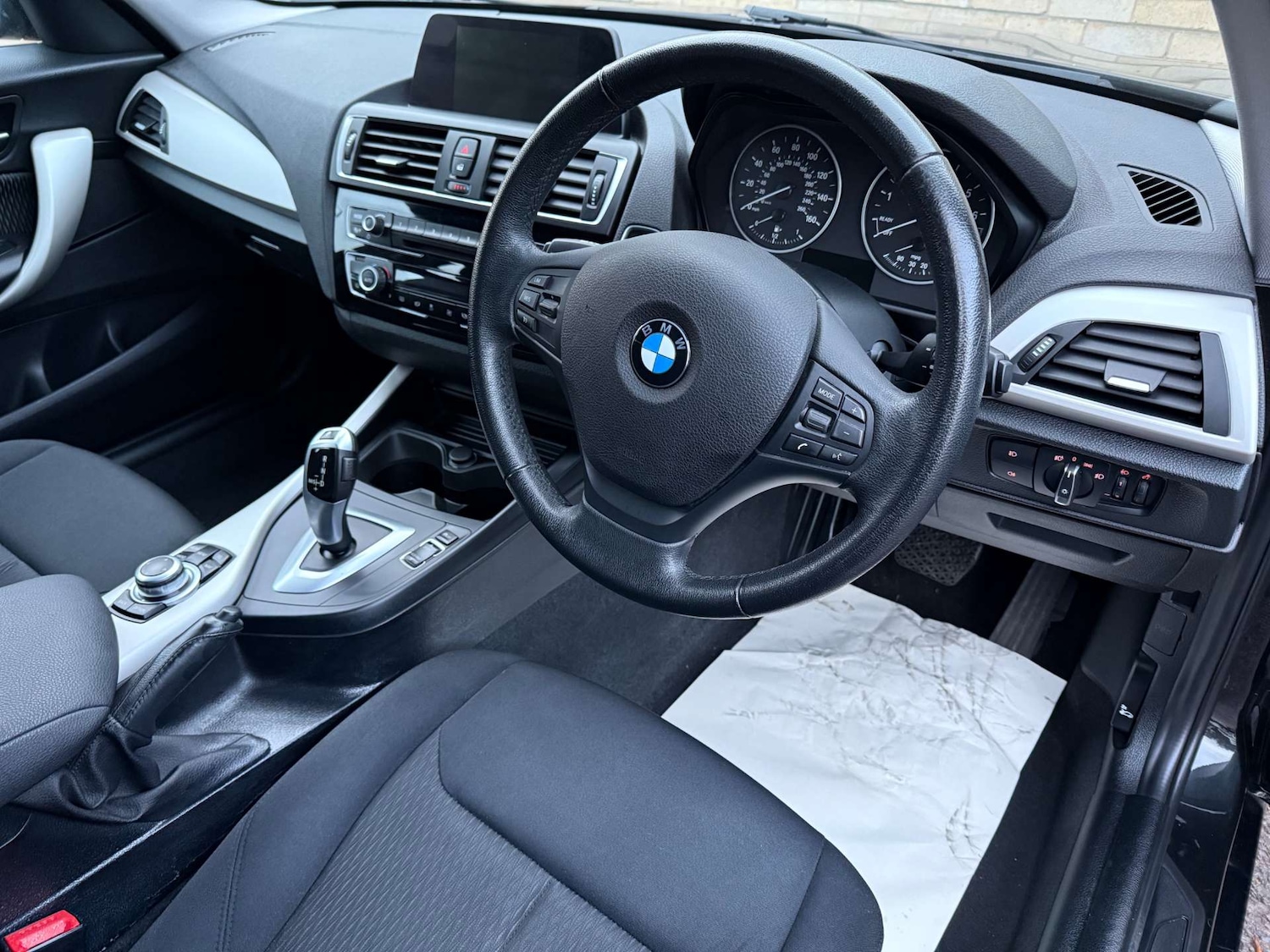 Used BMW 1 Series 2017 for sale - 77135712: Photo 6