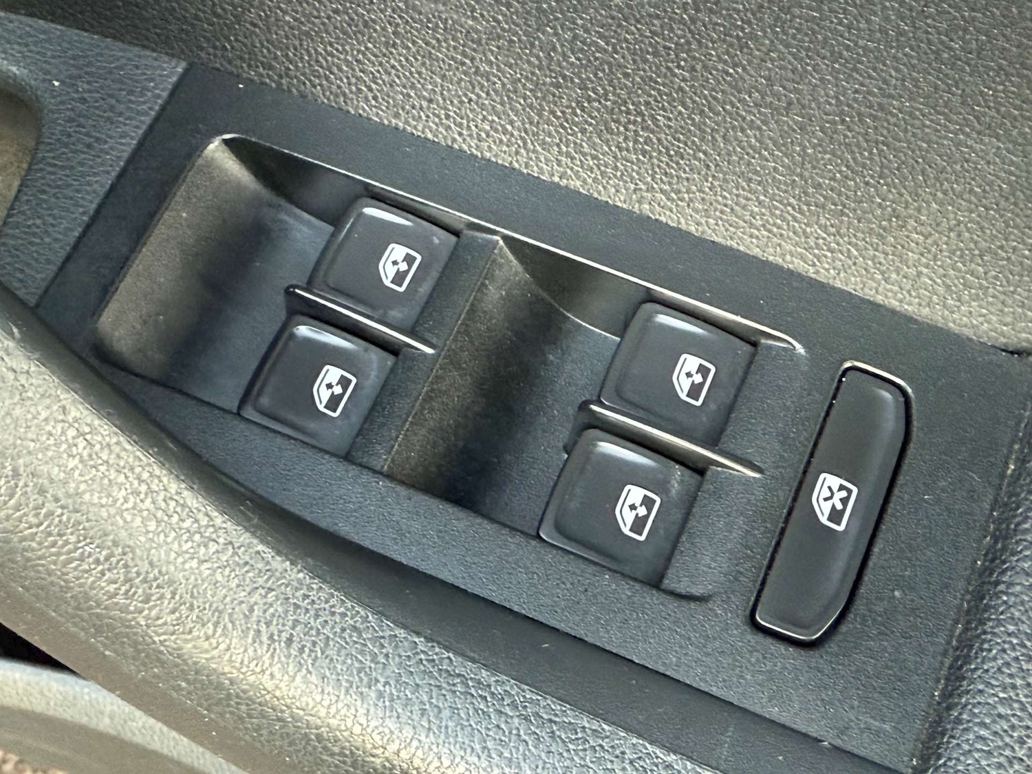 Used Skoda Octavia 2015 for sale - 76735841: Photo 47