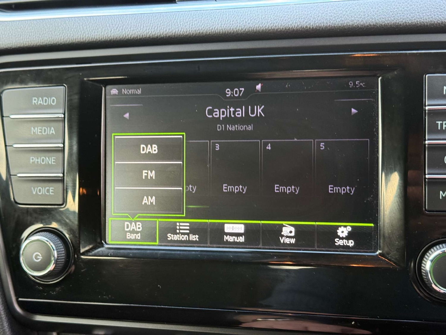 Used Skoda Octavia 2015 for sale - 76735841: Photo 57