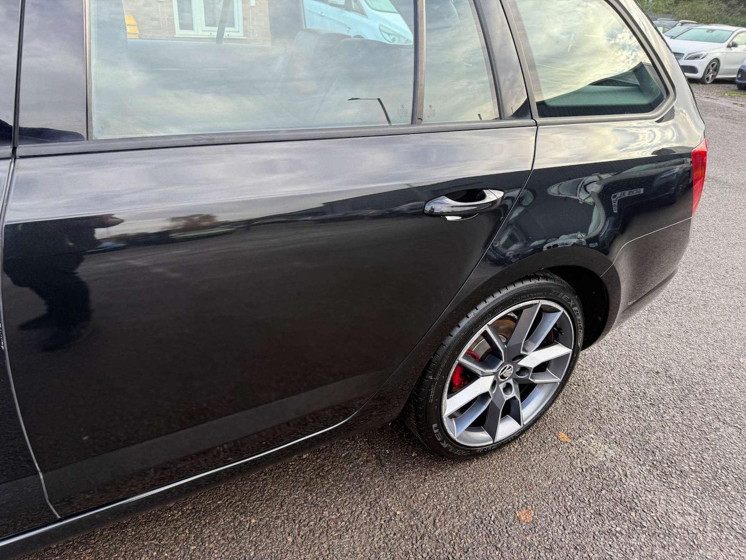 Used Skoda Octavia 2015 for sale - 76735841: Photo 77