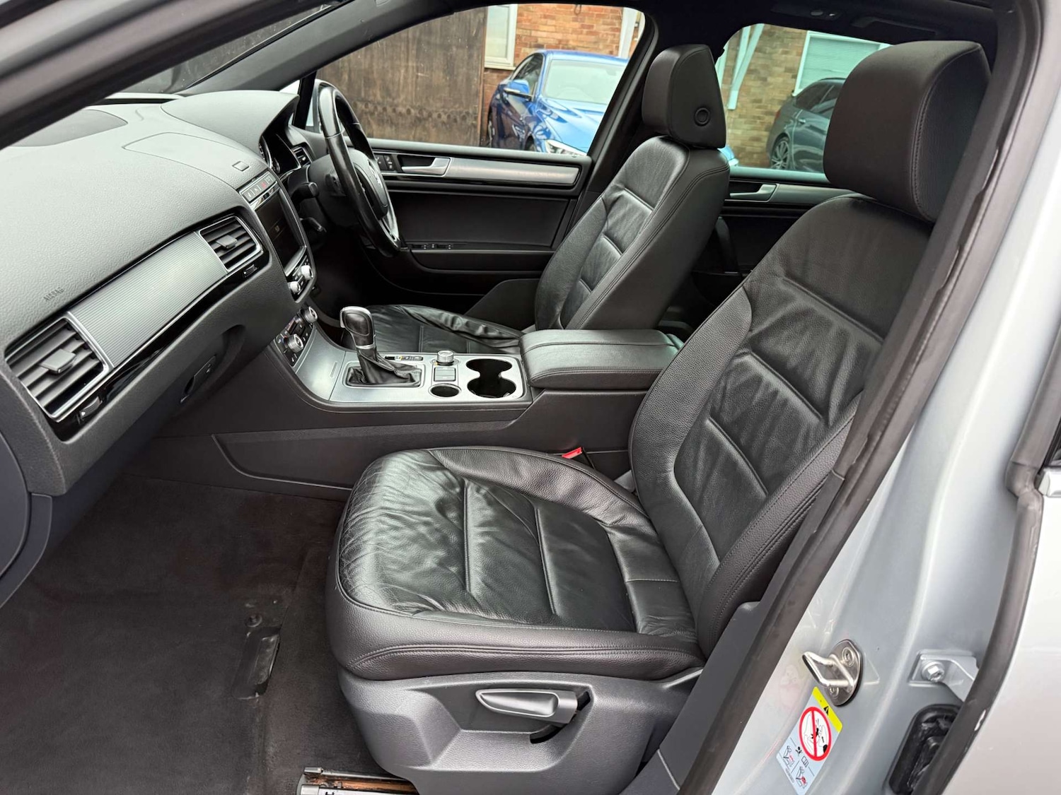 Used Volkswagen Touareg 2017 for sale - 77022440: Photo 20