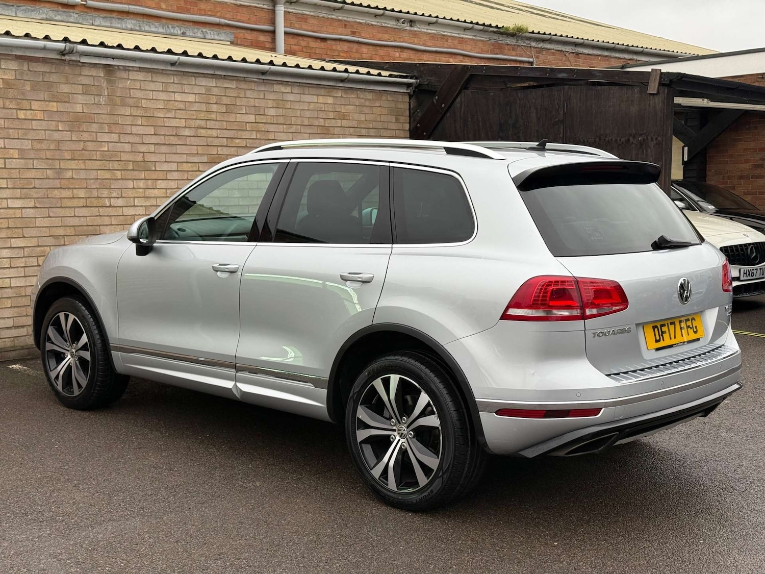 Used Volkswagen Touareg 2017 for sale - 77022440: Photo 28