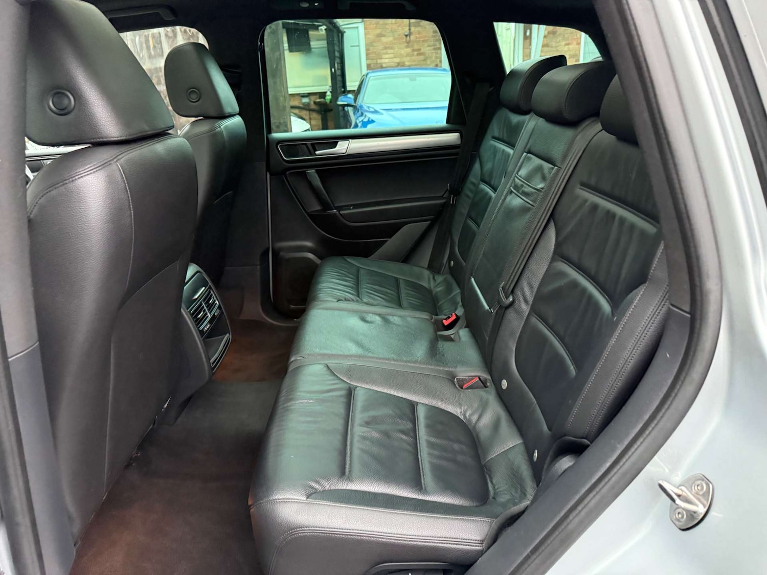 Used Volkswagen Touareg 2017 for sale - 77022440: Photo 34