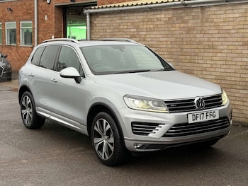 Used Volkswagen Touareg 2017 for sale - 77022440: Photo
