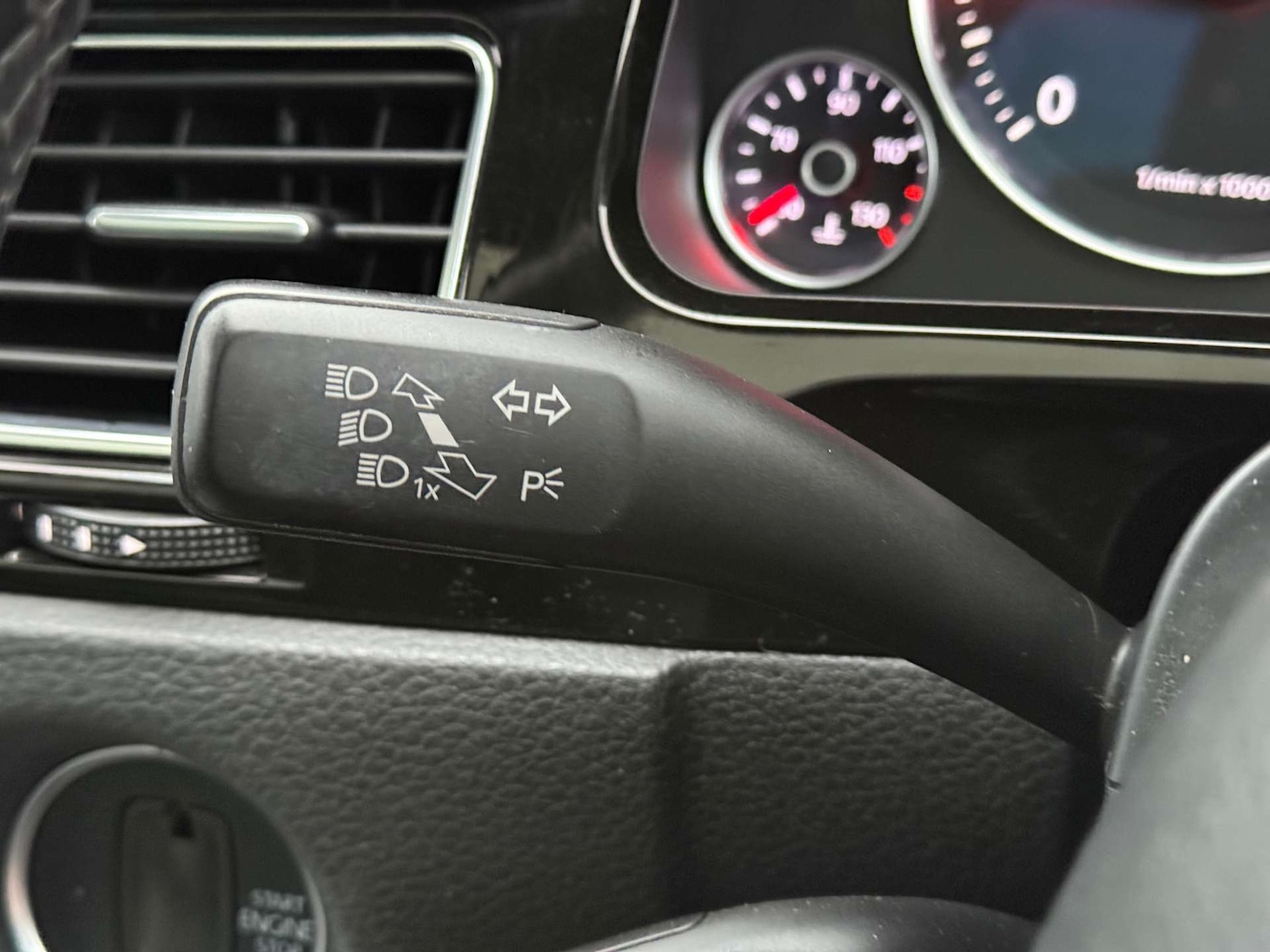 Used Volkswagen Touareg 2017 for sale - 77022440: Photo 53