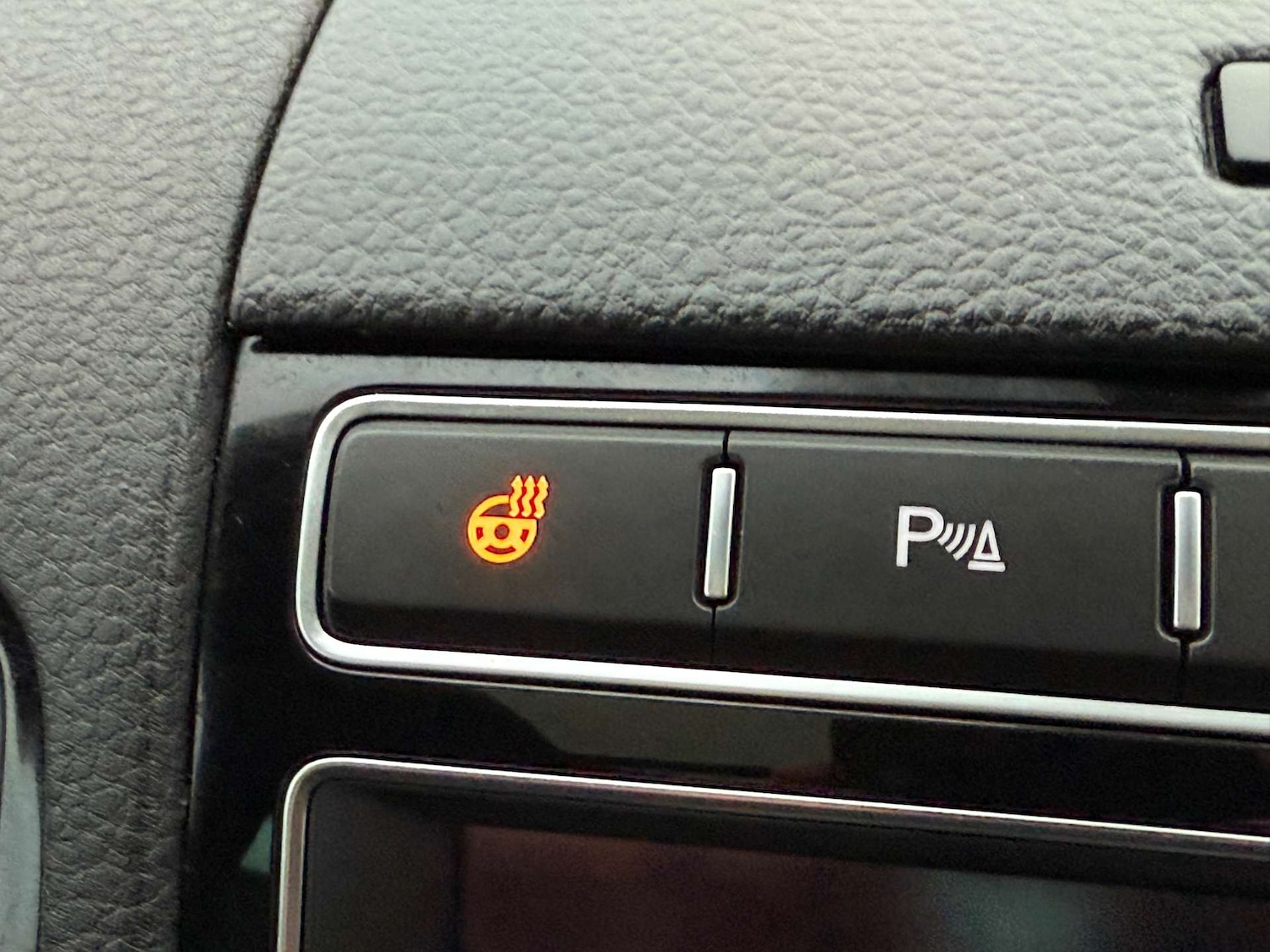 Used Volkswagen Touareg 2017 for sale - 77022440: Photo 58