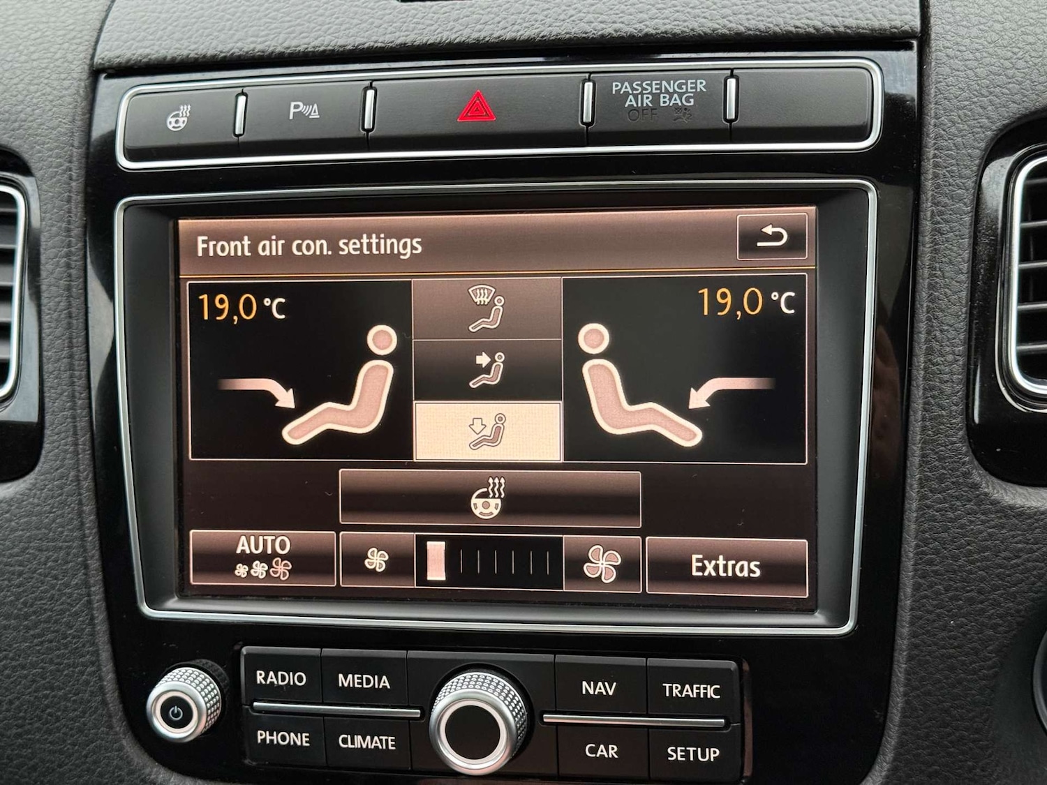 Used Volkswagen Touareg 2017 for sale - 77022440: Photo 61