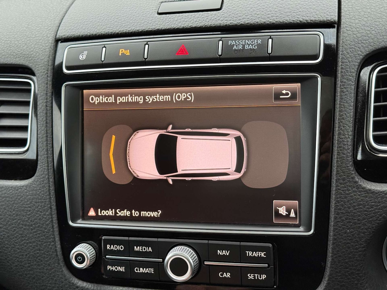 Used Volkswagen Touareg 2017 for sale - 77022440: Photo 64