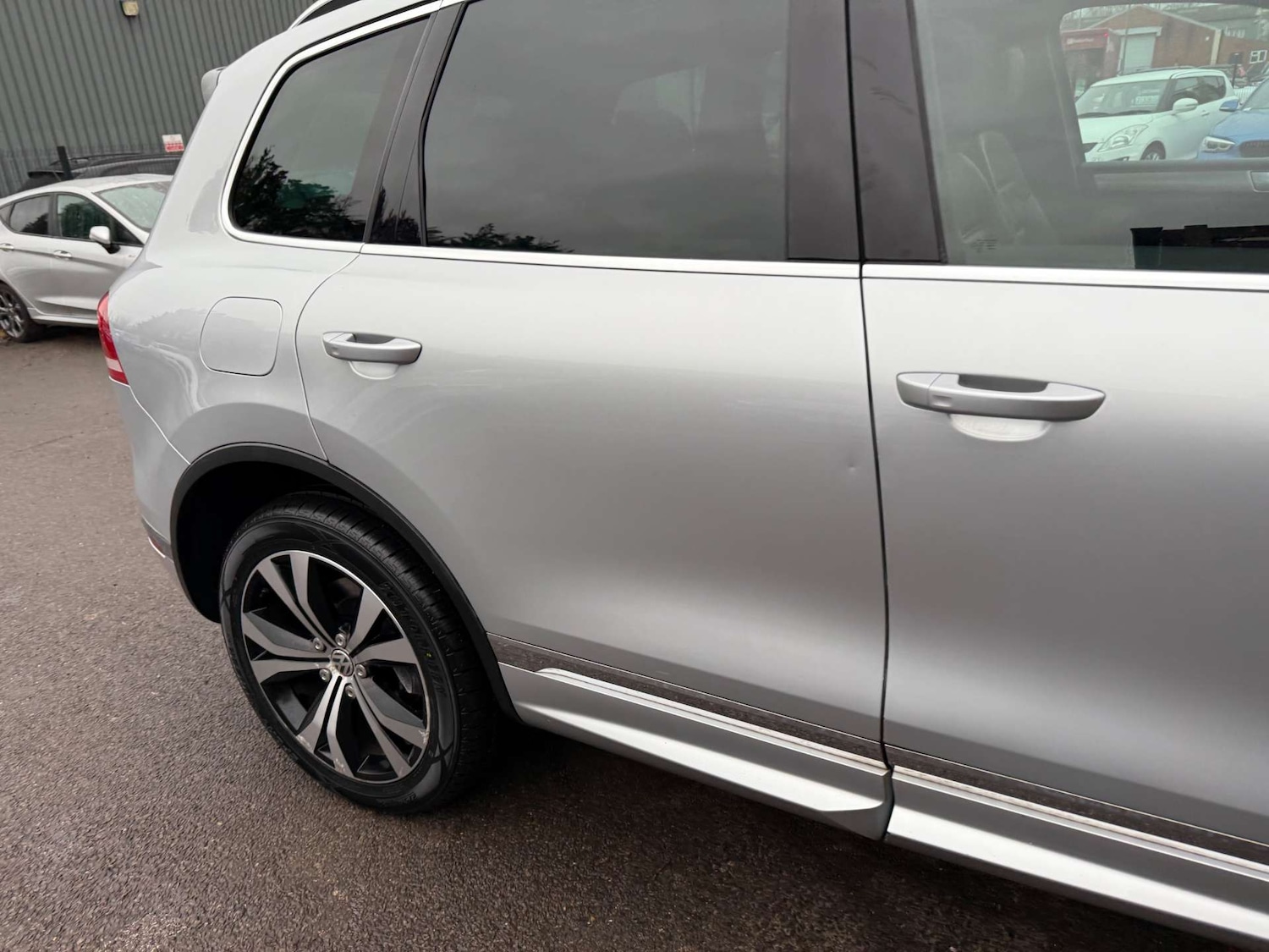 Used Volkswagen Touareg 2017 for sale - 77022440: Photo 70