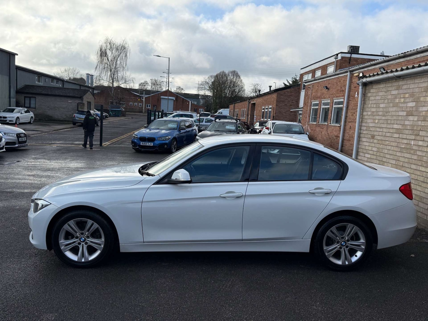 Used BMW 3 Series 2014 for sale - 77172476: Photo 15