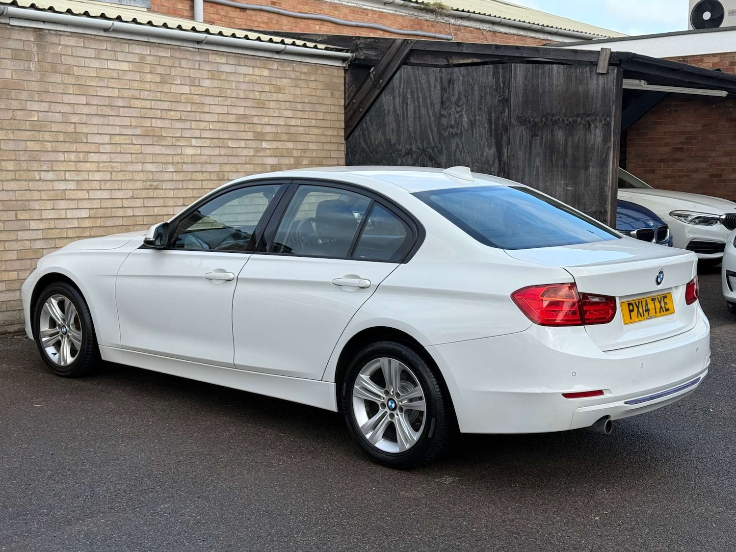 Used BMW 3 Series 2014 for sale - 77172476: Photo 23
