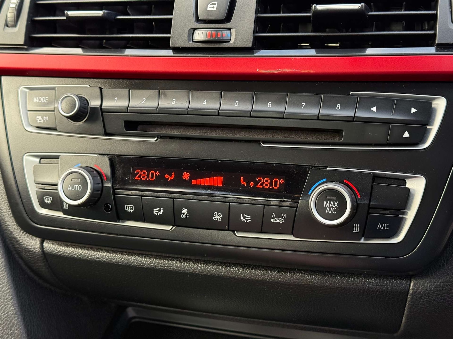 Used BMW 3 Series 2014 for sale - 77172476: Photo 53