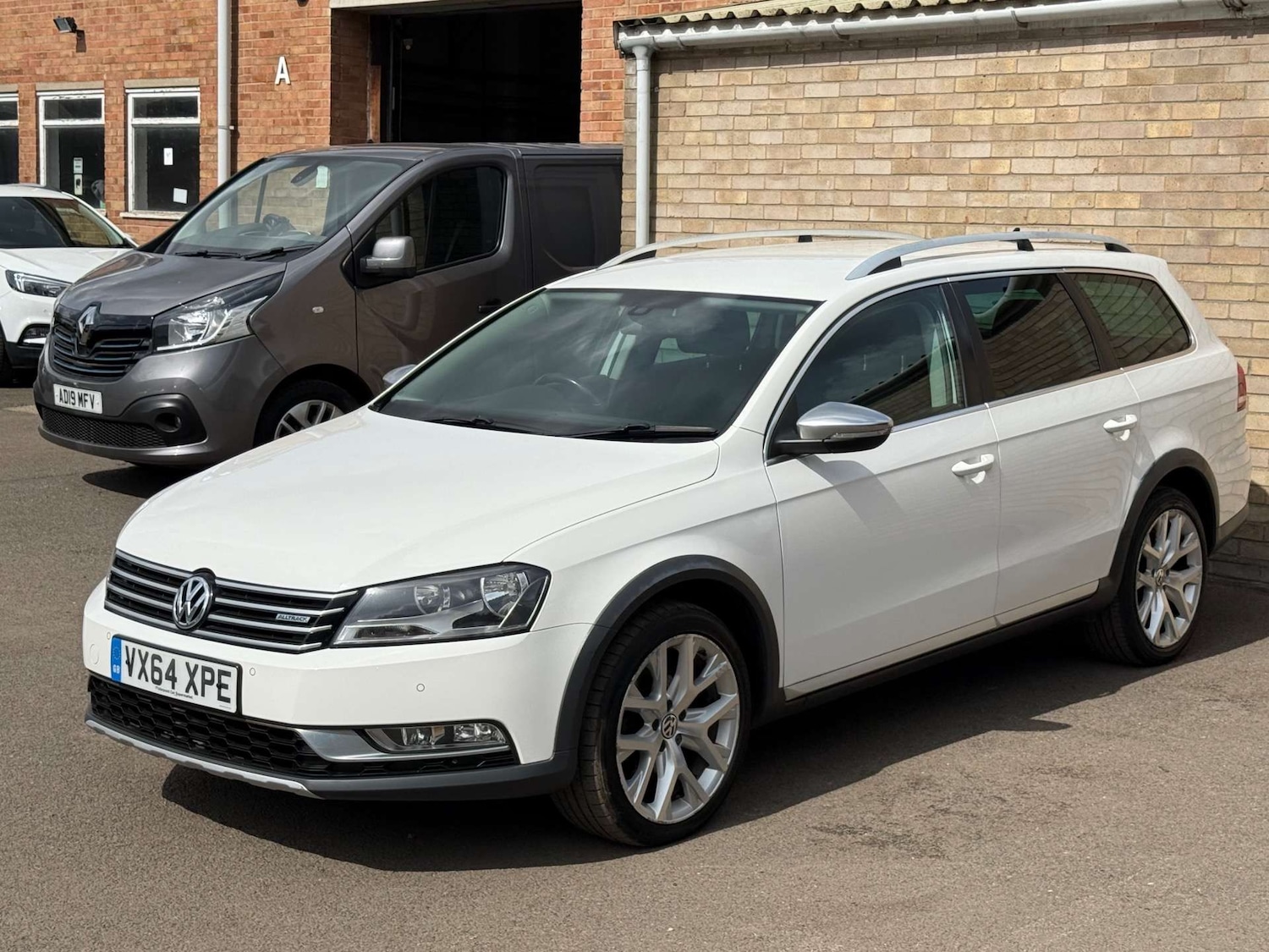 Used Volkswagen Passat 2014 for sale - 77033650: Photo 36
