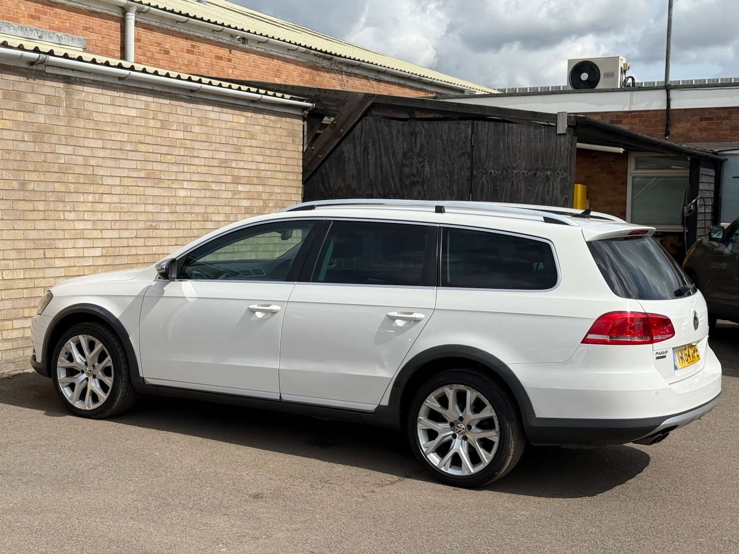 Used Volkswagen Passat 2014 for sale - 77033650: Photo 47