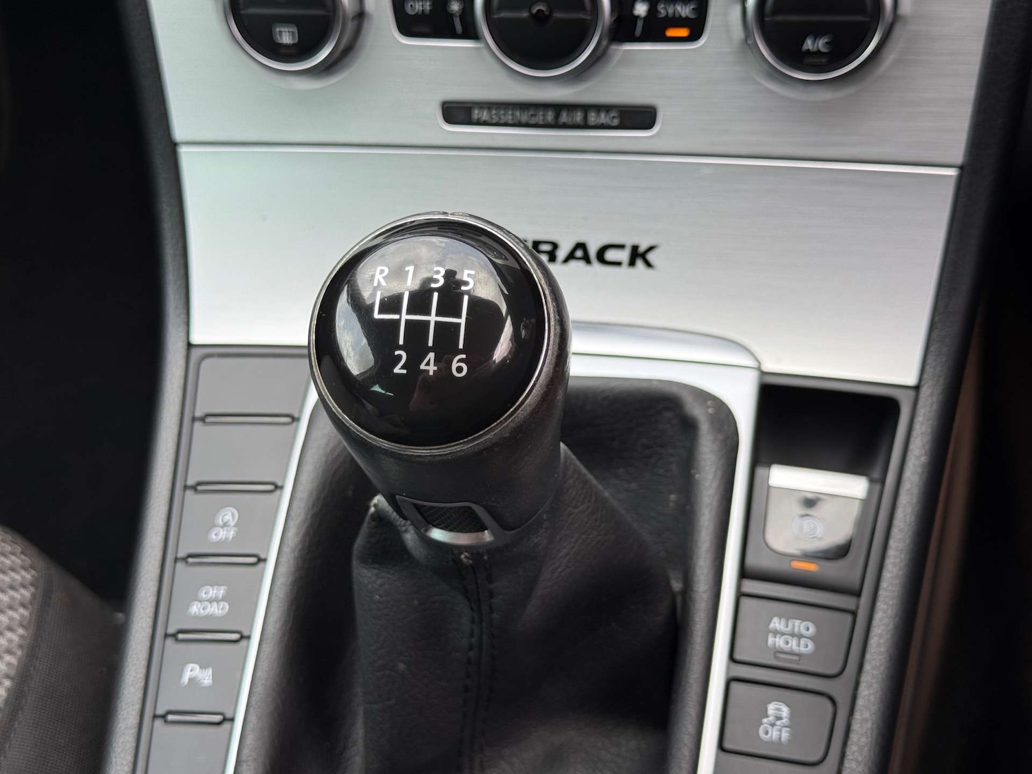 Used Volkswagen Passat 2014 for sale - 77033650: Photo 57