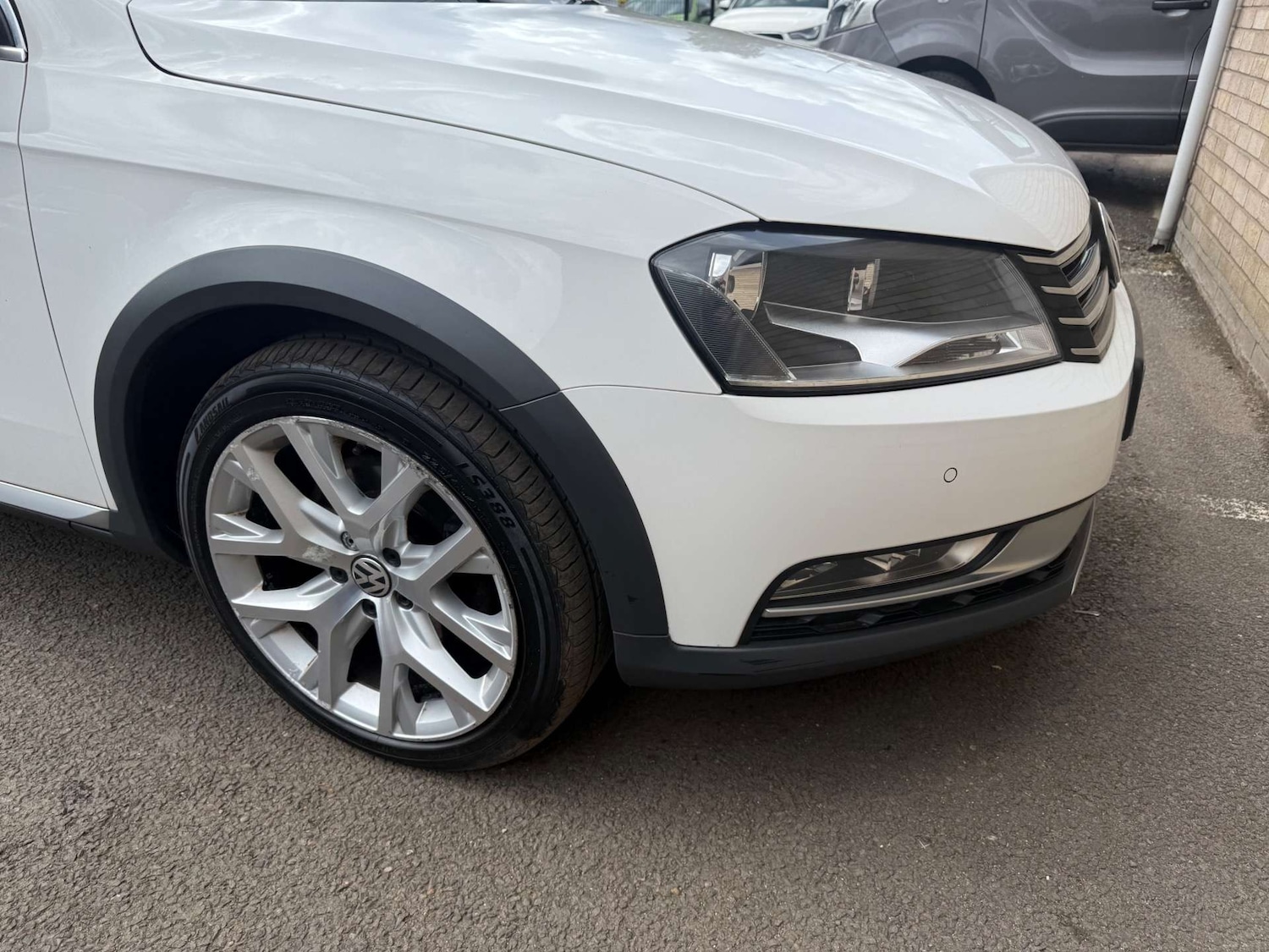 Used Volkswagen Passat 2014 for sale - 77033650: Photo 79