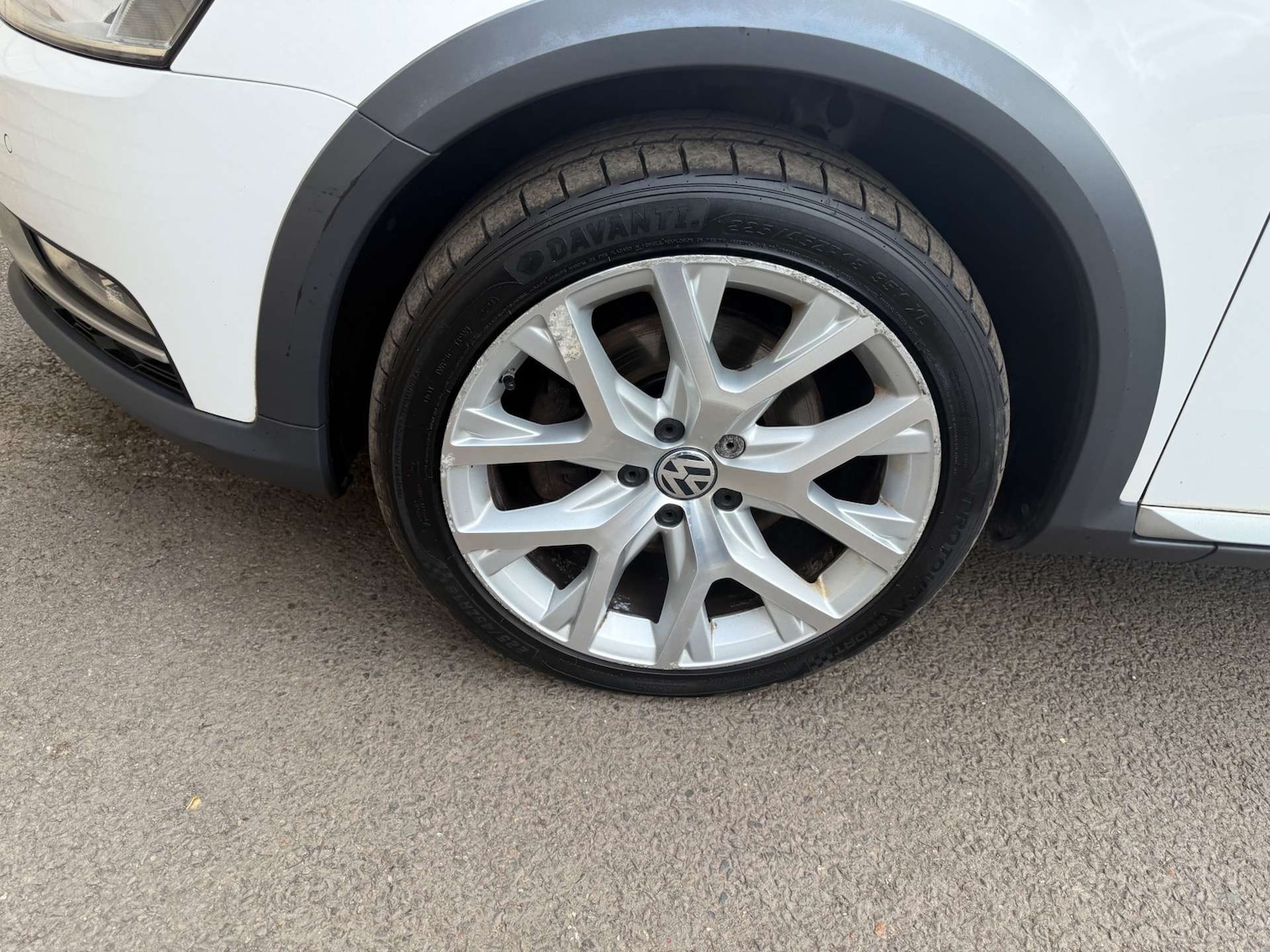 Used Volkswagen Passat 2014 for sale - 77033650: Photo 94