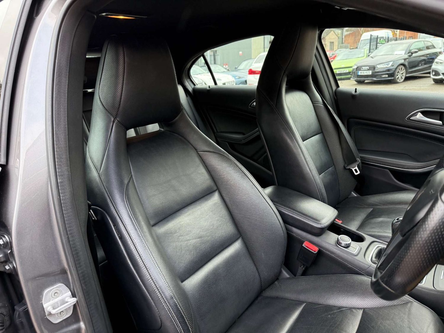 Used Mercedes-Benz A-Class 2013 for sale - 77545037: Photo 15