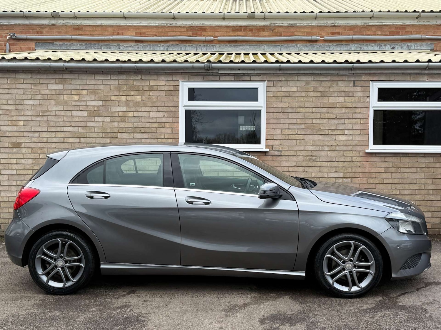 Used Mercedes-Benz A-Class 2013 for sale - 77545037: Photo 25