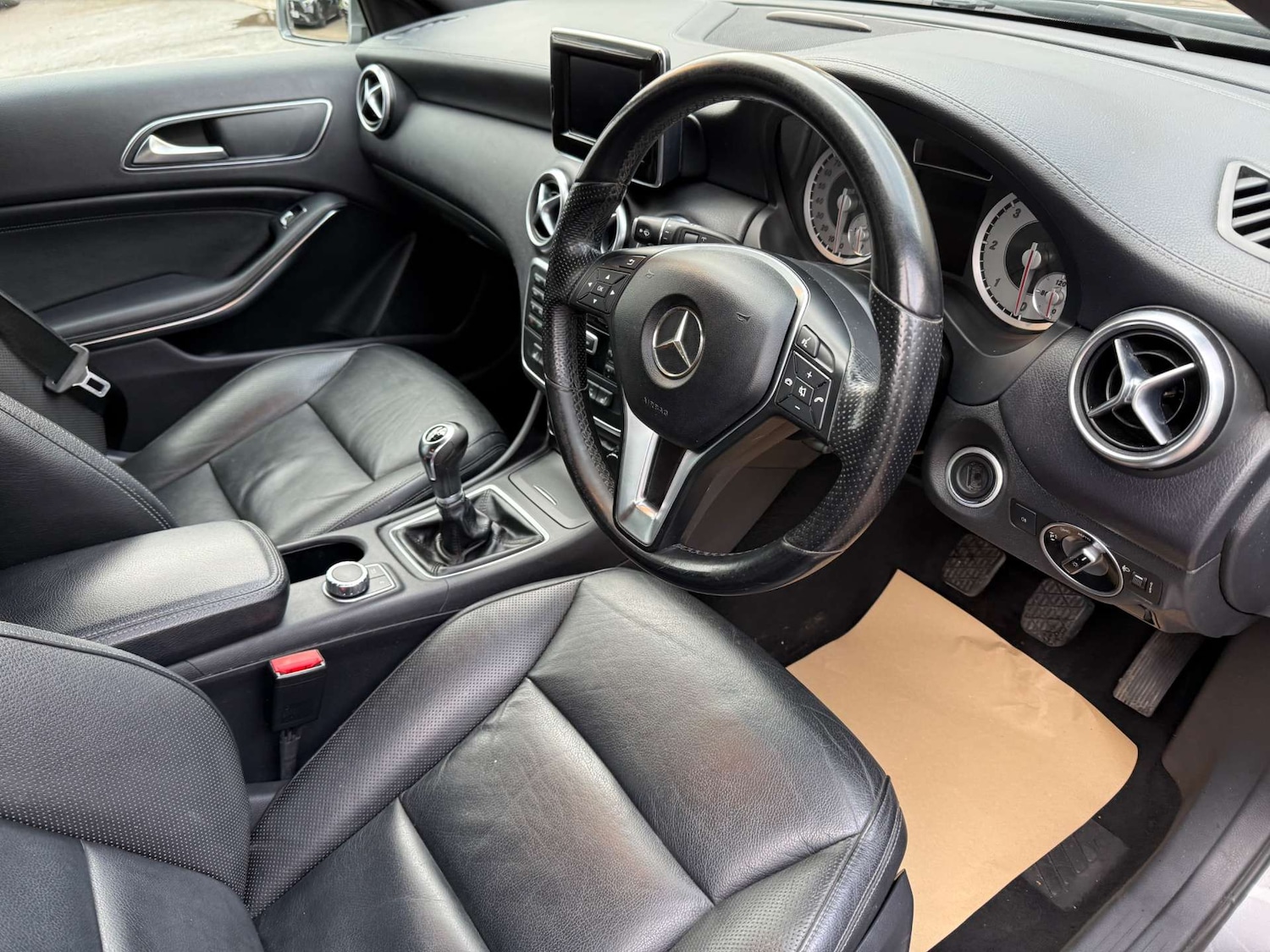 Used Mercedes-Benz A-Class 2013 for sale - 77545037: Photo 7