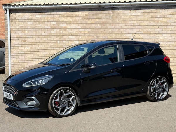 Used Ford Fiesta 2018 for sale - 75210122: Photo 17
